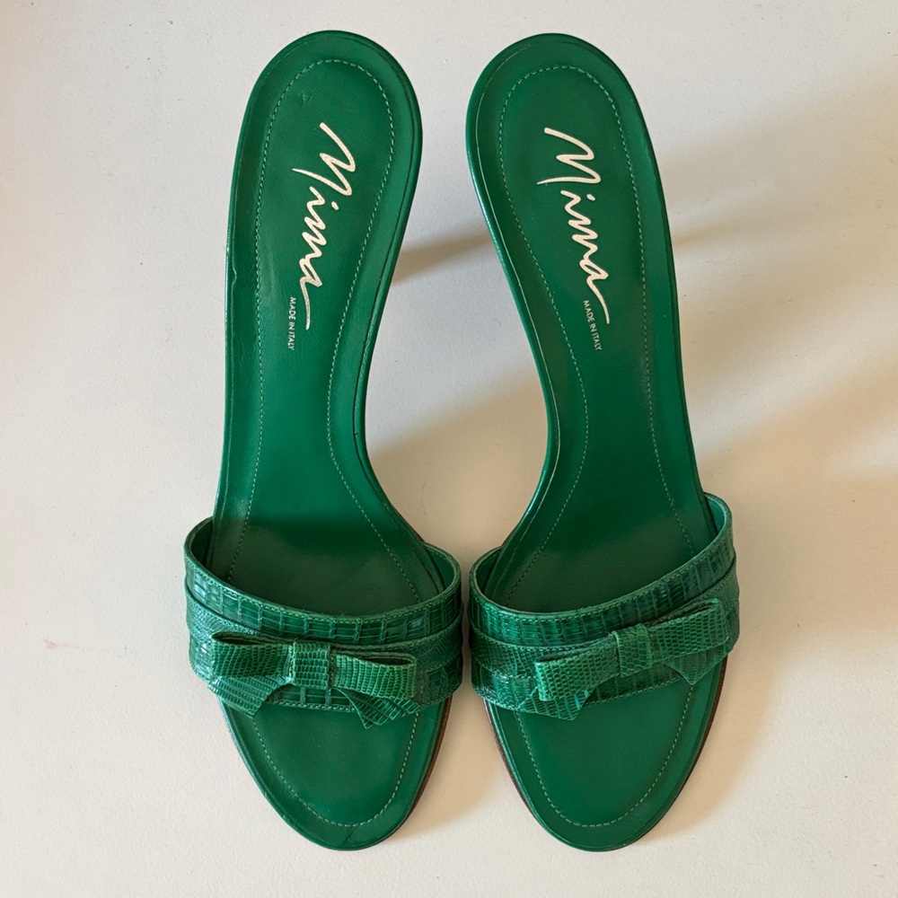 Vintage Italian Emerald Green Slip-On Mules with Bow